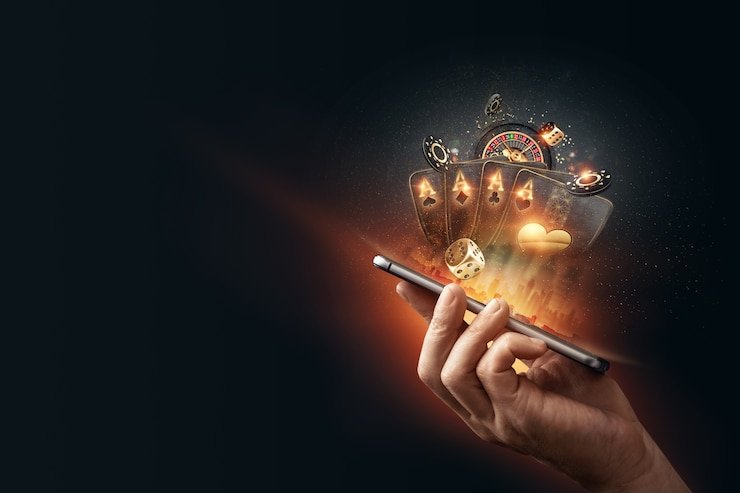 Suporter Indonesia antusias menonton pertandingan bulu tangkis dan sepak bola